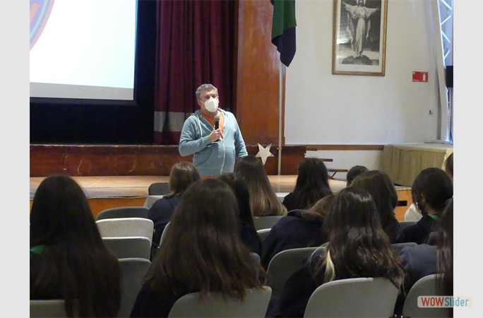 charla tip empr social TECHO (3)