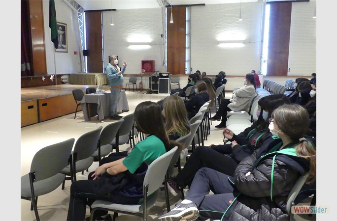 charla tip empr social TECHO (4)