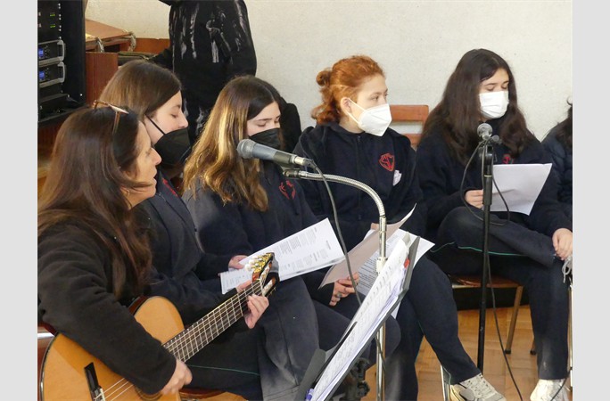 mes solidaridad misa 3° a IV° (2)